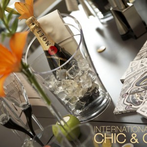 Chic & Cozy: Money Never Sleeps